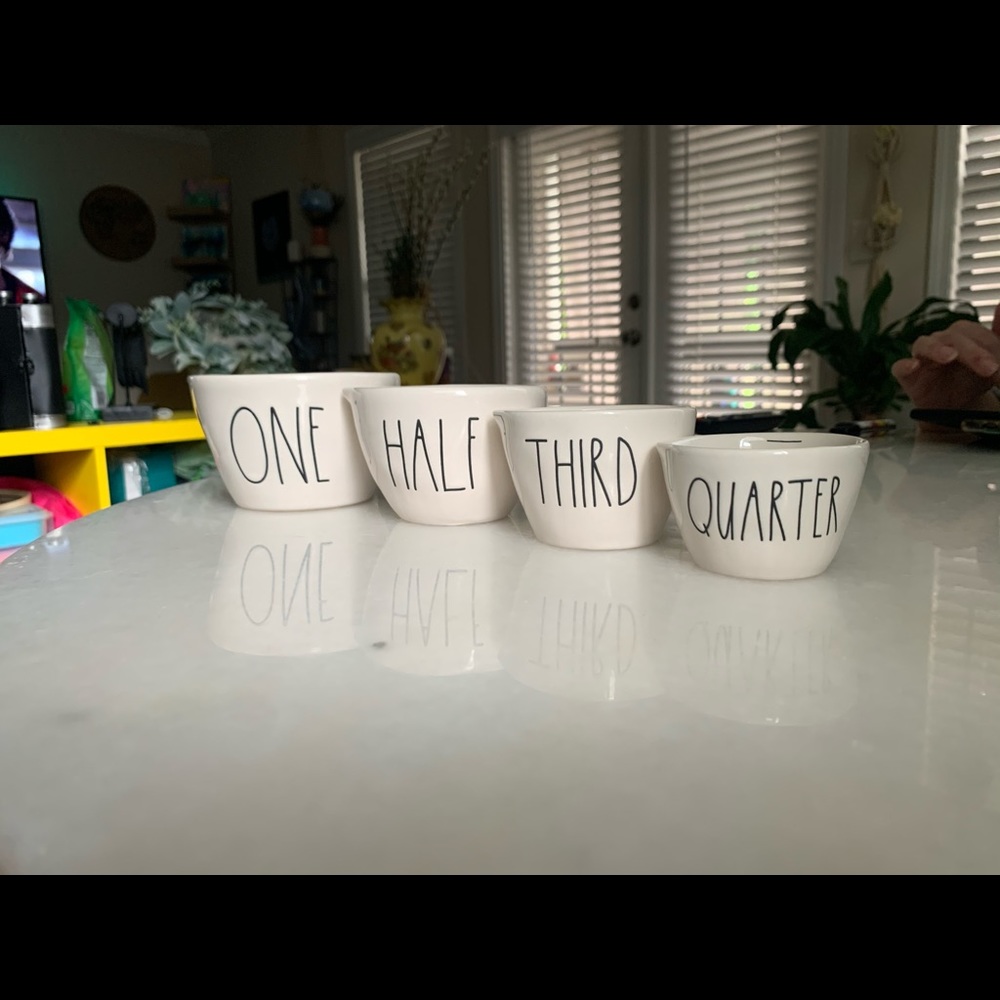 RAE DUNN Measuring Cups